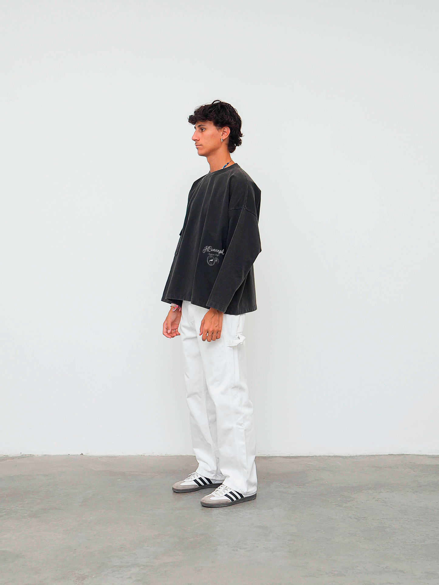 AESTHETIC STYLE GRAY CREWNECK